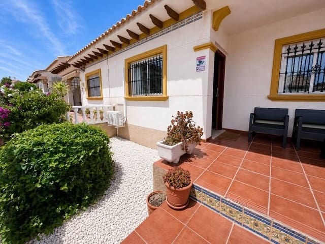 2 soveværelse Bungalow til salg i Villamartin, Orihuela med swimmingpool garage - € 179.500 (Ref: 9731268)
