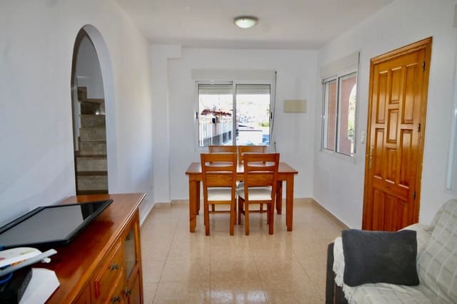 Apartamento de 3 habitaciones en Villamartin, Orihuela en venta con piscina - 165.000 € (Ref: 9731269)