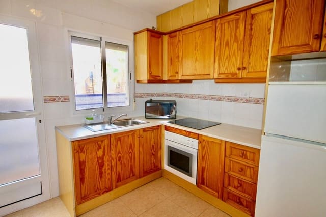 Apartamento de 3 habitaciones en Villamartin, Orihuela en venta con piscina - 165.000 € (Ref: 9731269)