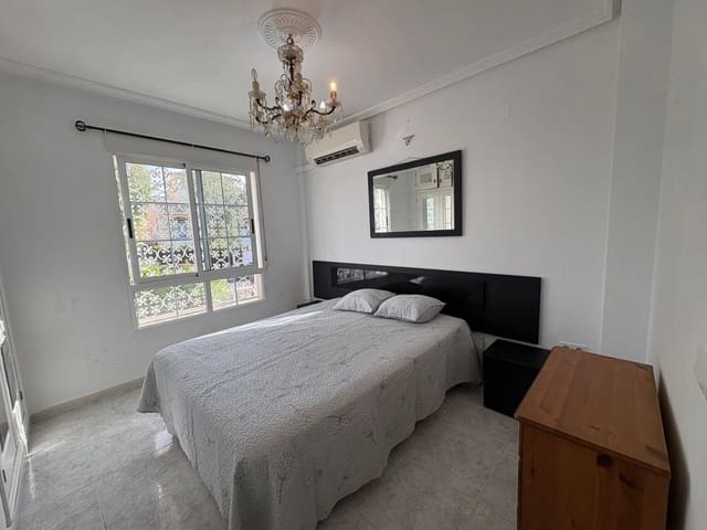 2 chambre Appartement à vendre à Playa Flamenca, Orihuela avec piscine - 138 000 € (Ref: 9731273)