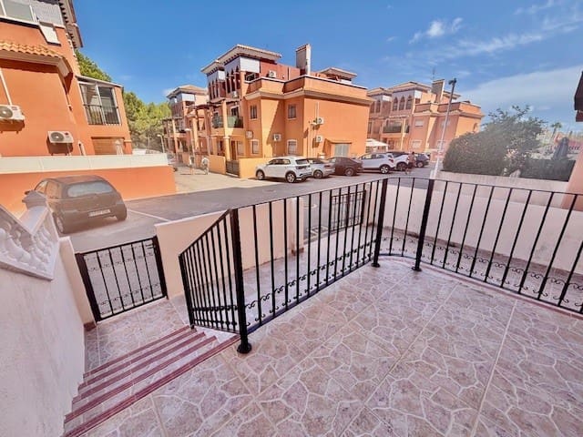 2 bedroom Apartment for sale in Playa Flamenca with pool - € 129,950 (Ref: 9731274)