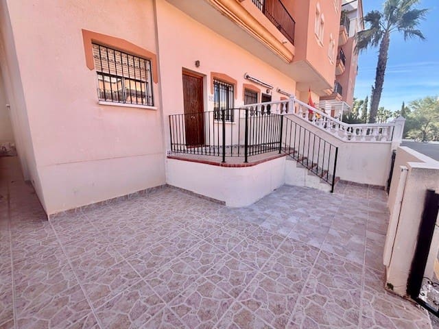 2 bedroom Apartment for sale in Playa Flamenca, Orihuela with pool - € 129,950 (Ref: 9731274)