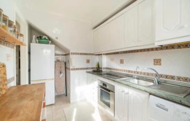 Chalet de 2 habitaciones en Playa Flamenca, Orihuela en venta con piscina - 195.000 € (Ref: 9731275)