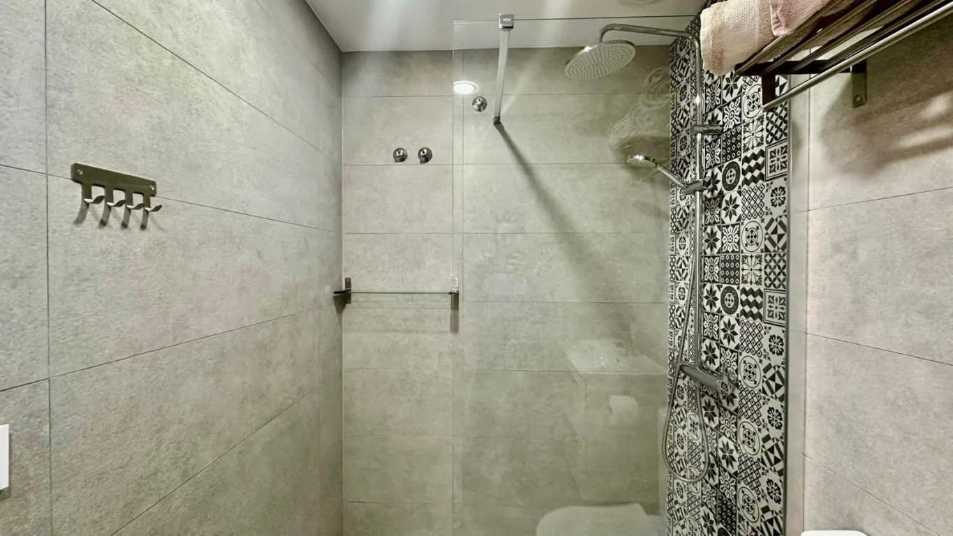 1 bedroom Apartment for sale in Torrevieja with pool - € 139,900 (Ref: 9731276)