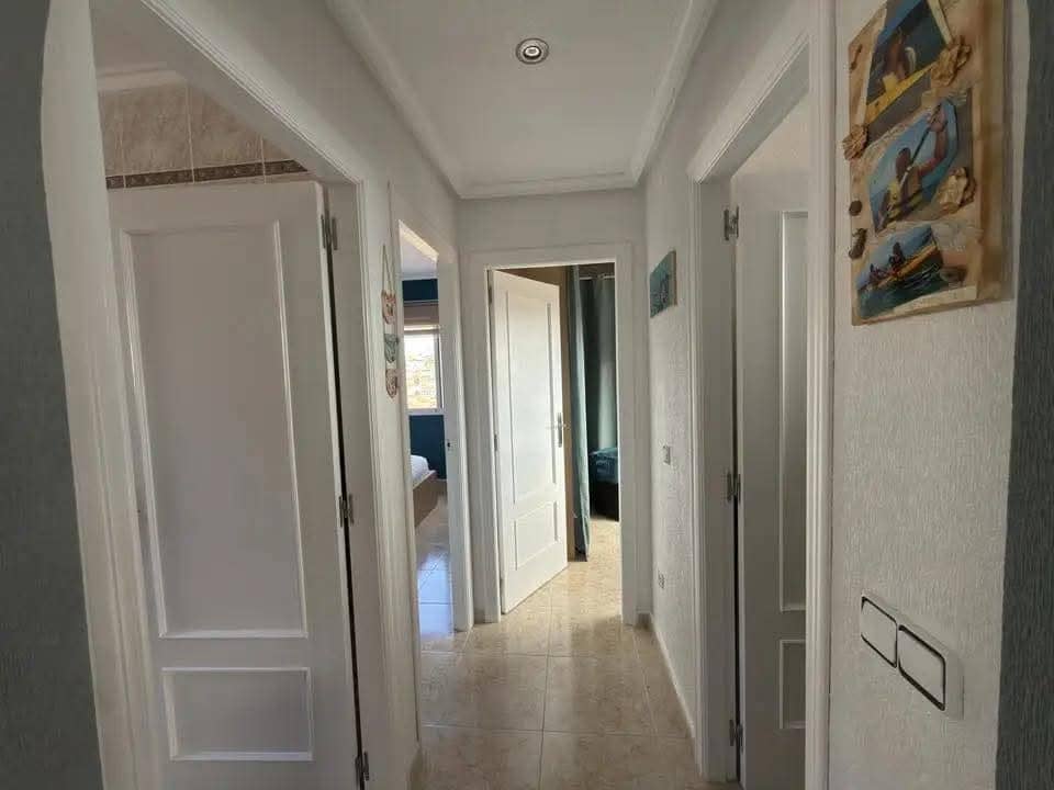 5 bedroom Villa for sale in Blue Lagoon with pool - € 399,000 (Ref: 9731277)