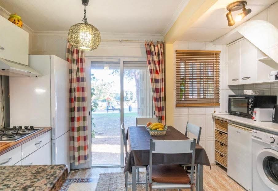 2 bedroom Townhouse for sale in Los Altos with pool - € 159,900 (Ref: 9731278)