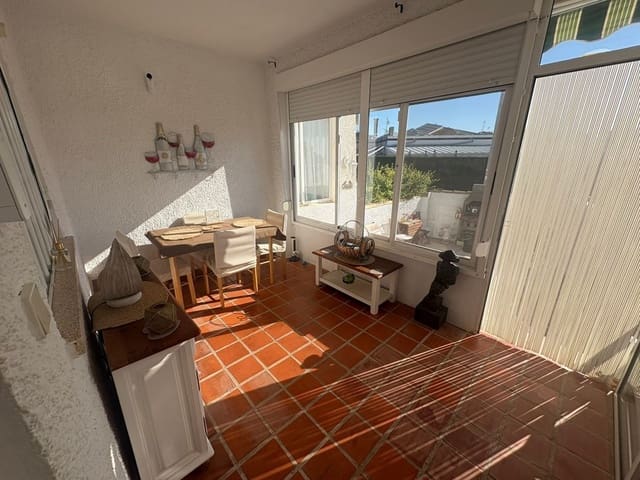 1 chambre Appartement à vendre à La Florida, Orihuela avec piscine - 129 950 € (Ref: 9731280)