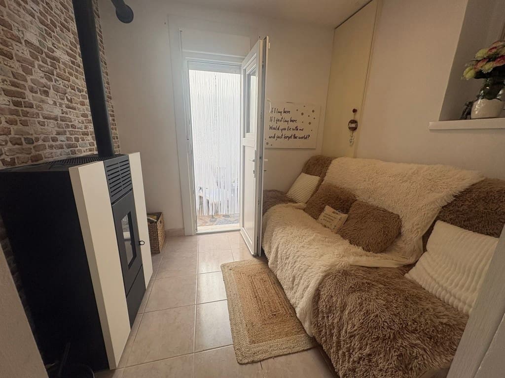 1 bedroom Apartment for sale in La Florida with pool - € 129,950 (Ref: 9731280)