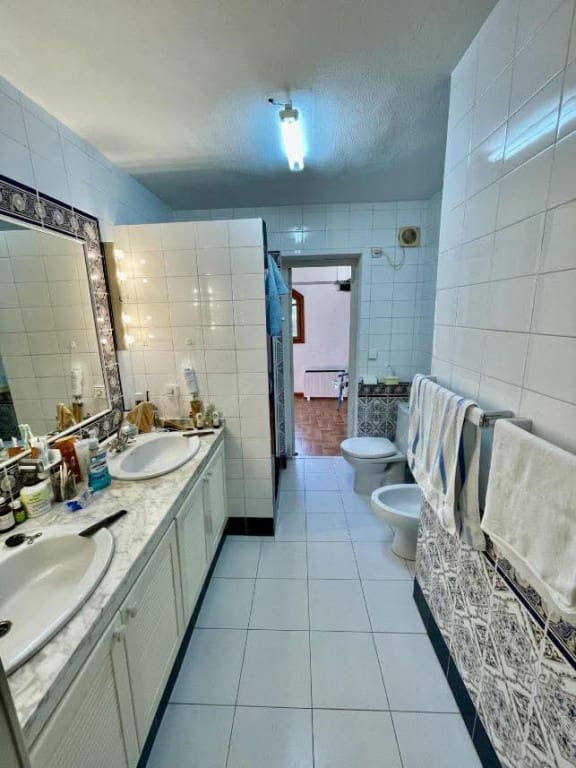 Chalet de 3 habitaciones en Villamartin en venta - 639.000 € (Ref: 9731281)