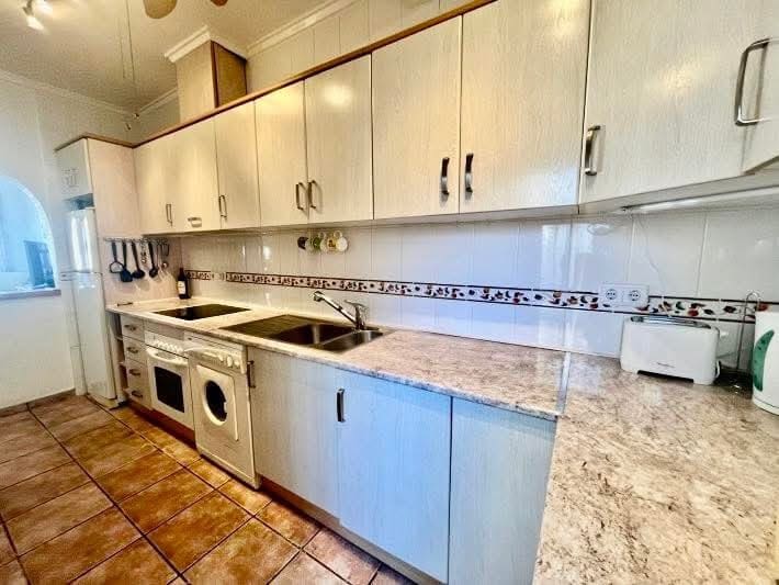 3 bedroom Villa for sale in Playa Flamenca with pool - € 237,000 (Ref: 9731282)