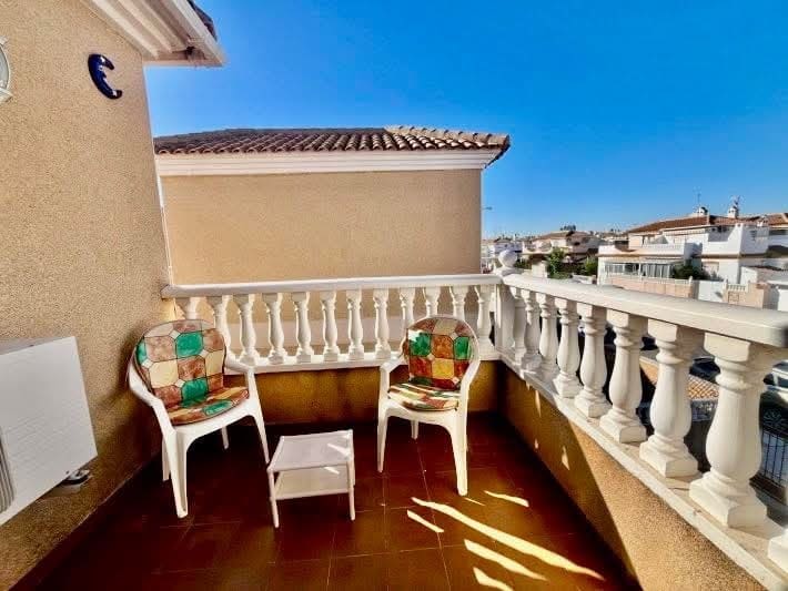 3 bedroom Villa for sale in Playa Flamenca with pool - € 237,000 (Ref: 9731282)