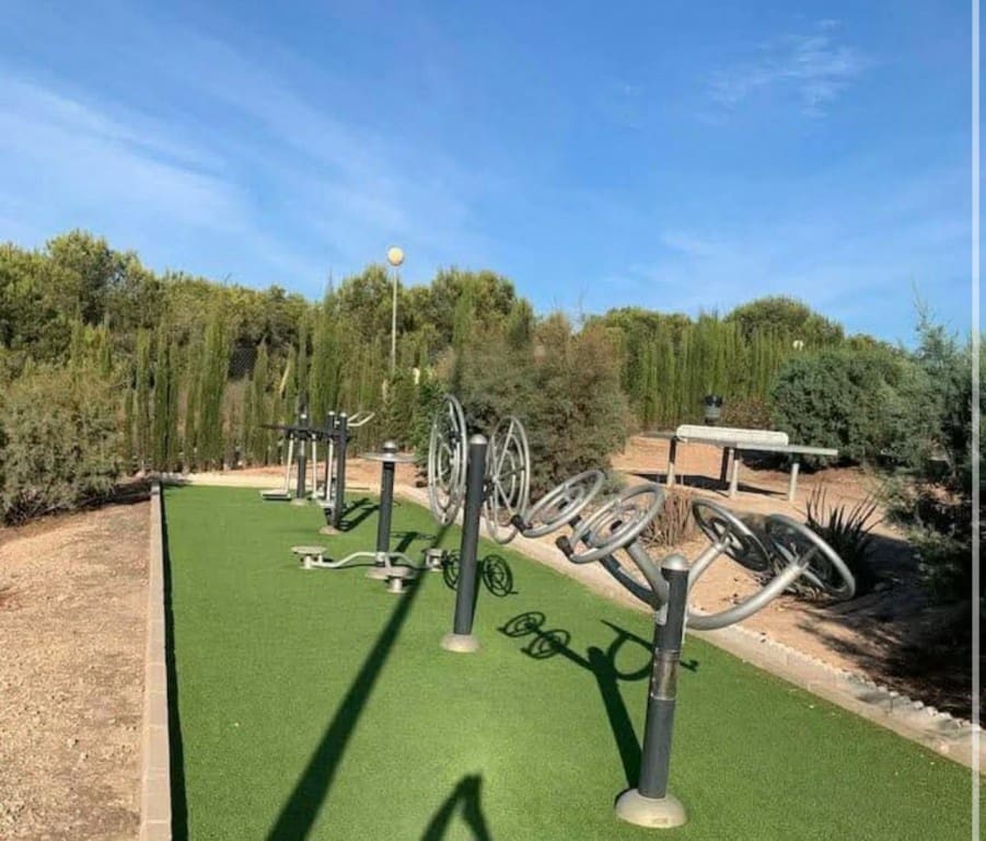 2 bedroom Apartment for sale in Los Altos with pool - € 138,000 (Ref: 9731284)