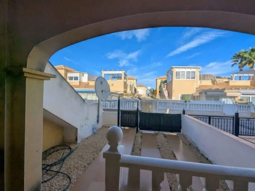 2 bedroom Apartment for sale in Los Altos with pool - € 138,000 (Ref: 9731284)