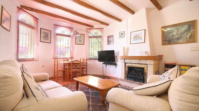 4 quarto Moradia para venda em Villamartin, Orihuela com piscina - 345 000 € (Ref: 9731286)