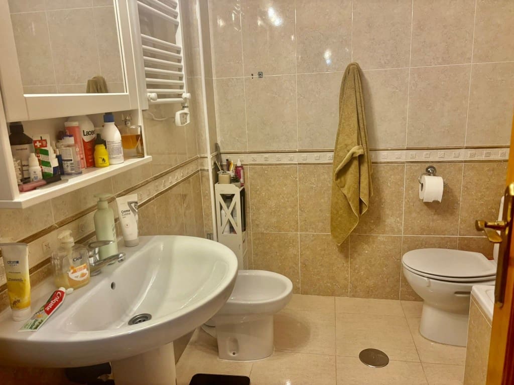 2 bedroom Apartment for sale in Orihuela Costa with pool - € 159,950 (Ref: 9731291)