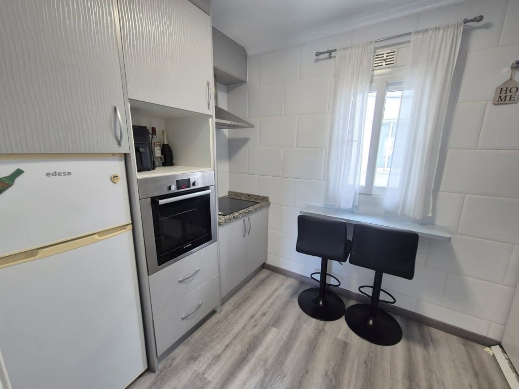 2 bedroom Apartment for sale in La Florida with pool - € 169,950 (Ref: 9731294)