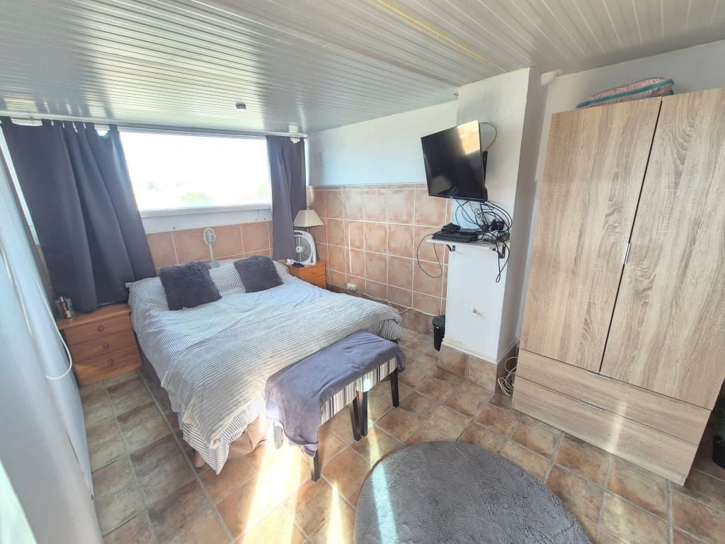 2 bedroom Apartment for sale in La Florida with pool - € 169,950 (Ref: 9731294)