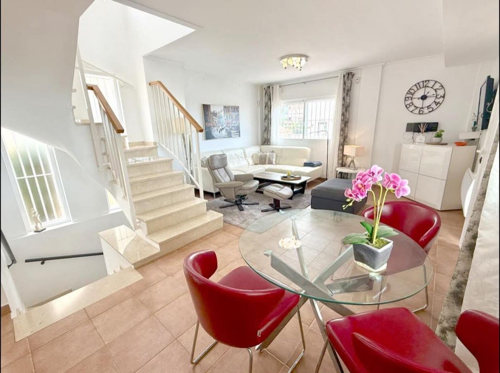 4 soverom Villa til salgs i Orihuela Costa med svømmebasseng - € 349 000 (Ref: 9731295)