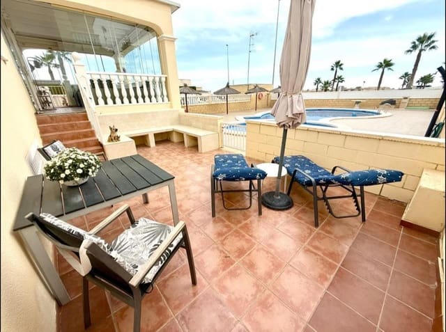 4 soverom Villa til salgs i Lomas de Cabo Roig - Los Dolses, Orihuela med svømmebasseng - € 349 000 (Ref: 9731295)