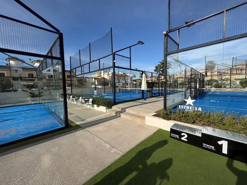 2 bedroom Apartment for sale in Playa Flamenca with pool - € 149,950 (Ref: 9731296)