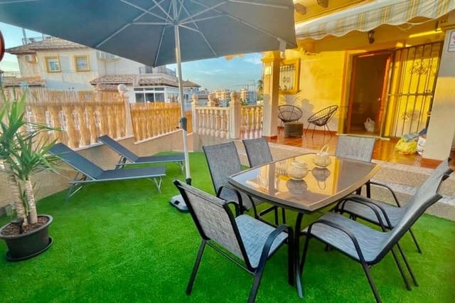 Chalet de 3 habitaciones en Villamartin, Orihuela en venta con piscina - 249.000 € (Ref: 9731297)