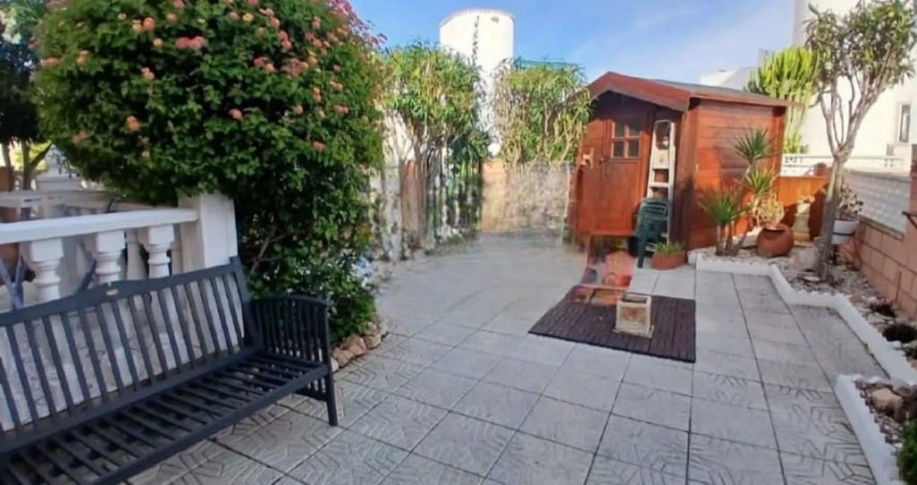 3 camera da letto Villa in vendita in La Florida con piscina - 269.950 € (Rif: 9733625)