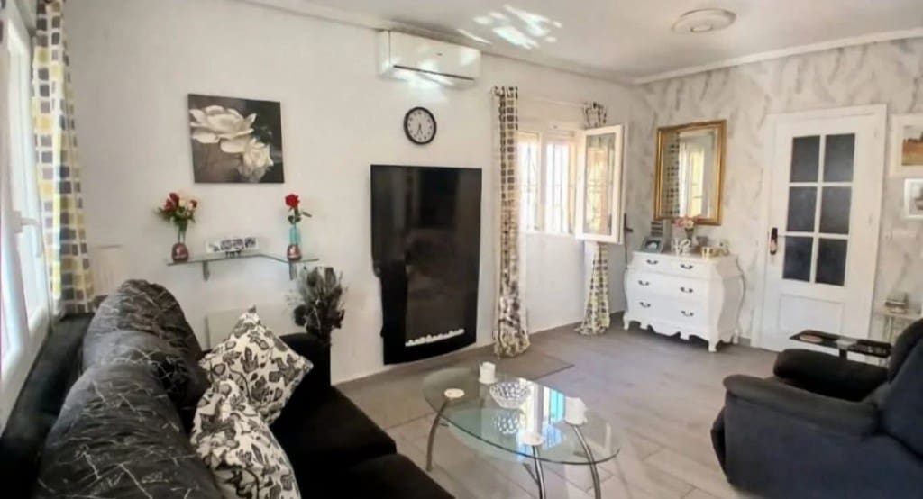 3 camera da letto Villa in vendita in La Florida con piscina - 269.950 € (Rif: 9733625)