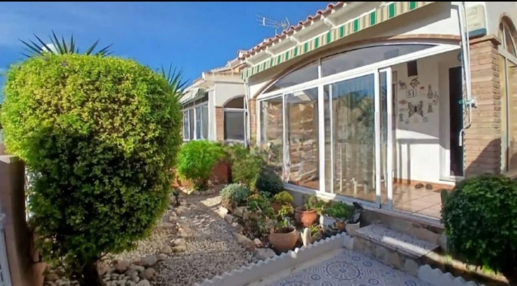 3 camera da letto Villa in vendita in La Florida con piscina - 269.950 € (Rif: 9733625)