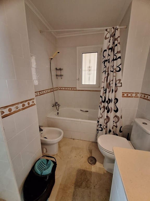 2 bedroom Apartment for sale in Playa Flamenca with pool - € 166,900 (Ref: 9781255)