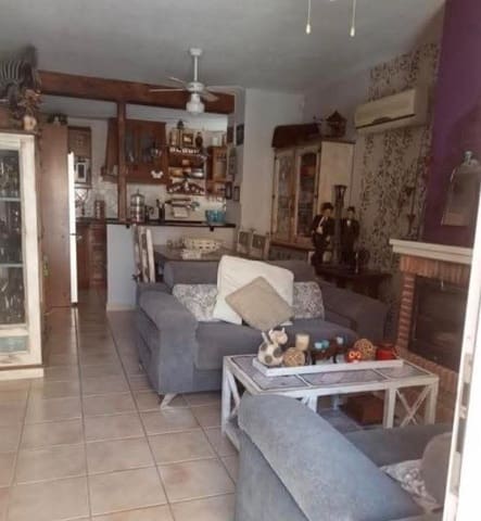 3 Zimmer Villa zu verkaufen in Playa Flamenca, Orihuela mit Pool - 285.000 € (Ref: 9781256)