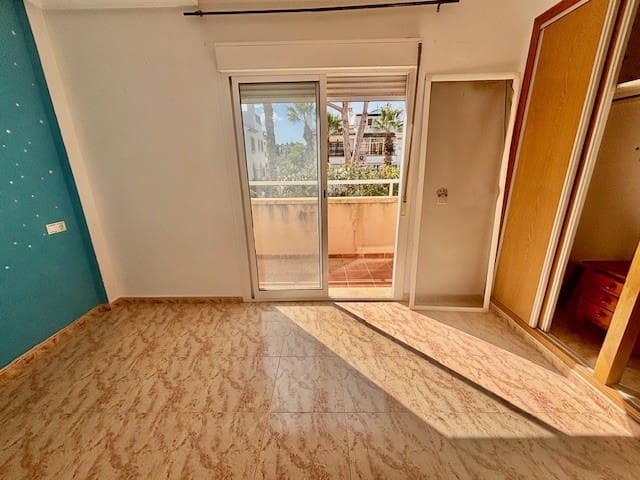 3 chambre Maison de Ville à vendre à Playa Flamenca avec piscine - 189 000 € (Ref: 9781258)