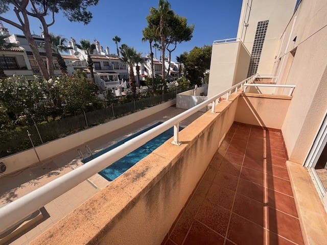 3 chambre Maison de Ville à vendre à Playa Flamenca avec piscine - 189 000 € (Ref: 9781258)