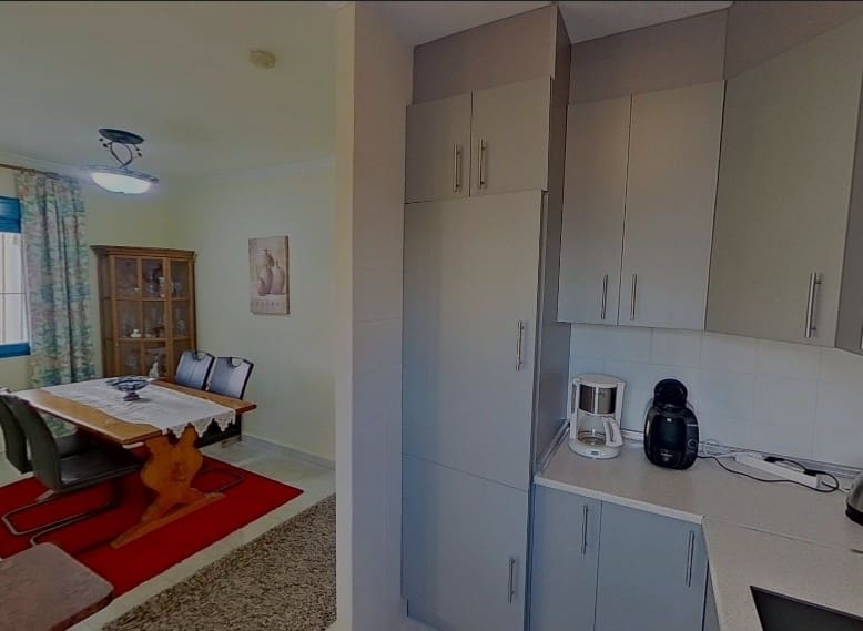 2 bedroom Villa for sale in La Florida with pool - € 279,900 (Ref: 9781413)