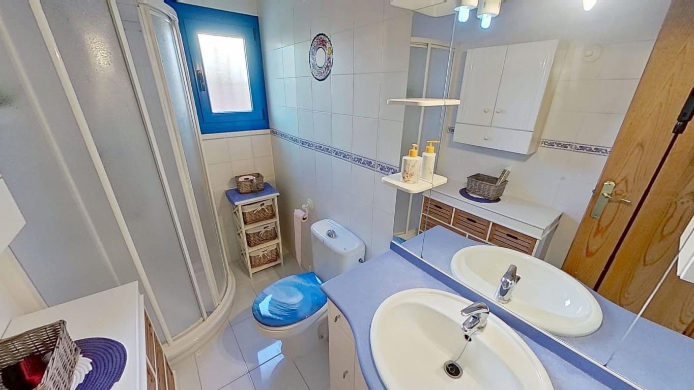 2 quarto Moradia para venda em La Florida com piscina - 260 000 € (Ref: 9781413)