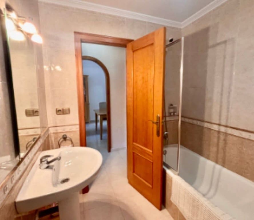 2 soverom Leilighet til salgs i Cabo Roig med svømmebasseng - € 139 950 (Ref: 9784518)