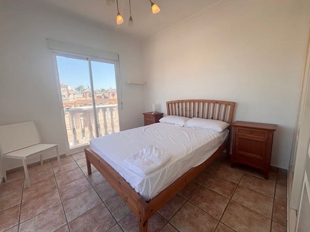 2 bedroom Villa for sale in Playa Flamenca with pool - € 245,000 (Ref: 9823660)