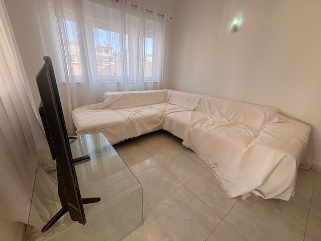 2 soveværelse Villa til salg i Playa Flamenca, Orihuela med swimmingpool - € 245.000 (Ref: 9823660)
