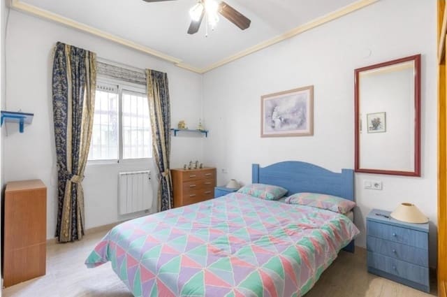3 chambre Maison de Ville à vendre à La Florida, Orihuela avec piscine - 149 000 € (Ref: 9823663)