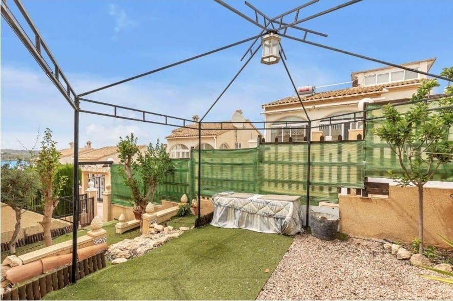 3 chambre Maison de Ville à vendre à La Florida avec piscine - 149 000 € (Ref: 9823663)