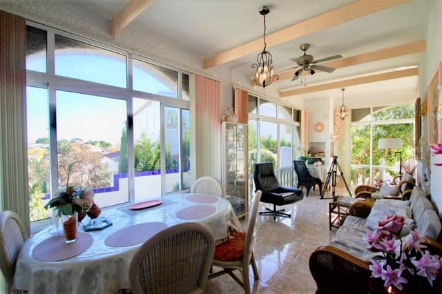 6 sovrum Villa till salu i Villamartin, Orihuela med pool - 469 000 € (Ref: 9827406)