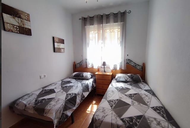3 Zimmer Villa zu verkaufen in Los Altos mit Pool - 215.000 € (Ref: 9829835)