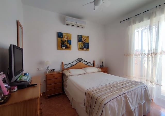 3 Zimmer Villa zu verkaufen in Los Altos mit Pool - 215.000 € (Ref: 9829835)