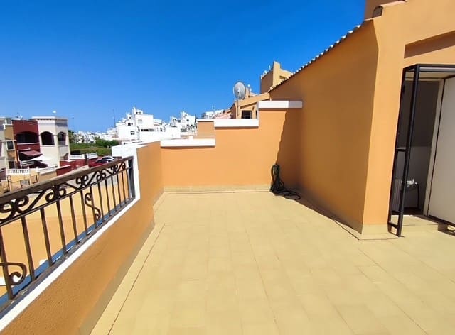 3 Zimmer Villa zu verkaufen in Los Altos mit Pool - 215.000 € (Ref: 9829835)
