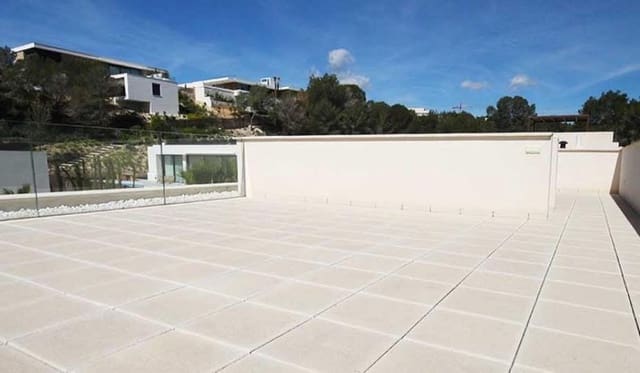 3 soverom Villa til salgs i Las Colinas Golf, Orihuela med svømmebasseng garasje - € 950 000 (Ref: 9833117)