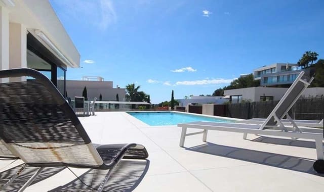 3 soverom Villa til salgs i Las Colinas Golf, Orihuela med svømmebasseng garasje - € 950 000 (Ref: 9833117)