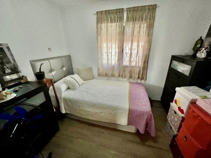 3 soverom Hus til salgs i Los Altos med svømmebasseng garasje - € 199 000 (Ref: 9833120)