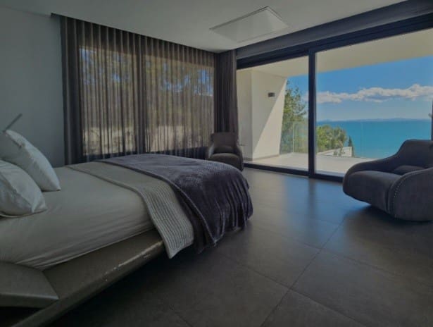 4 sovrum Villa till salu i Cabo Roig med pool garage - 4 750 000 € (Ref: 9833122)