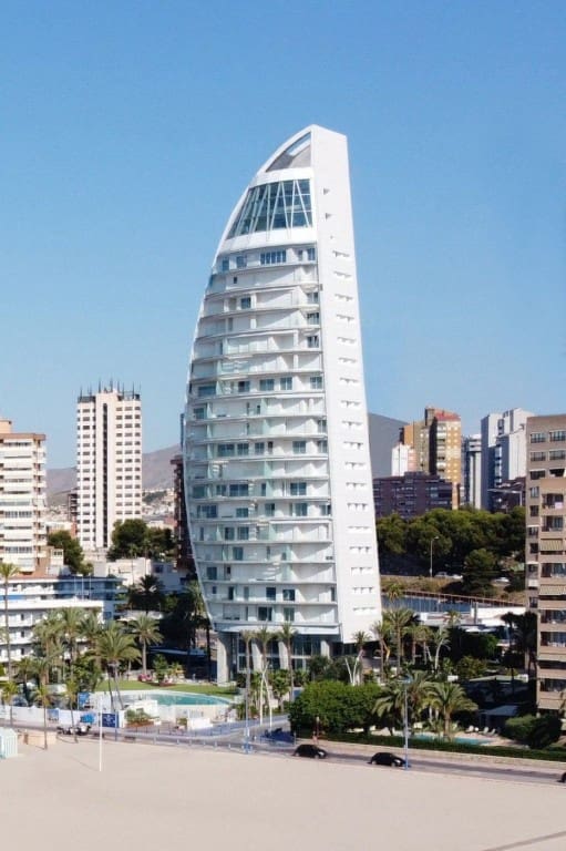2 quarto Apartamento para venda em Alicante cidade com piscina garagem - 1 100 000 € (Ref: 9838297)