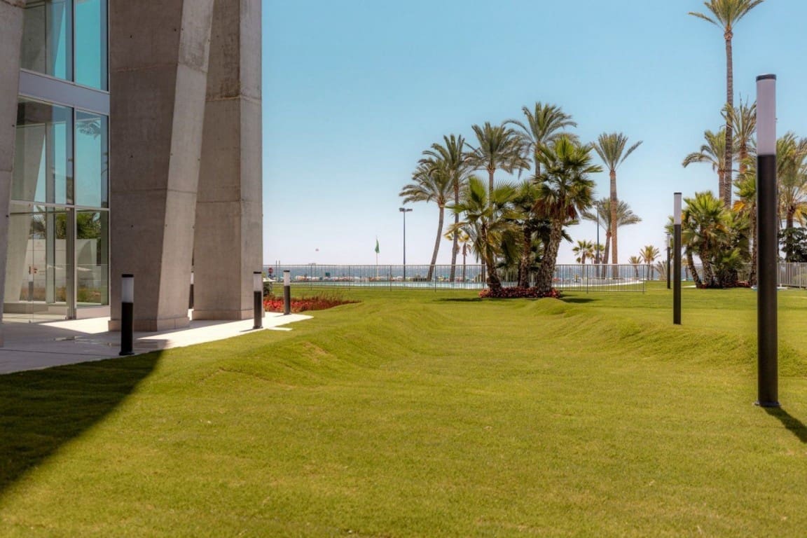 2 quarto Apartamento para venda em Alicante cidade com piscina garagem - 1 100 000 € (Ref: 9838297)