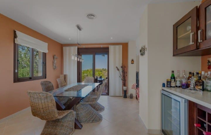 4 bedroom Finca/Country House for sale in Torremendo with pool garage - € 795,000 (Ref: 9838298)